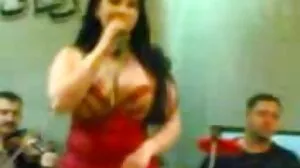 MILF Ivy Lebelle අපගේ අවිවාදිත ගුද රැජිනයි!