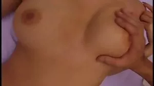 Horny Jessie ඇගේ මිතුරියගේ boytoy එකට කෙලවයි