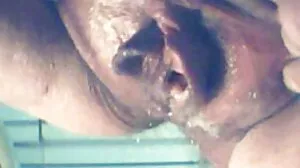 Black-friday Brawl hot FFM Threesome බවට හැරේ