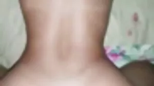 උණුසුම් MILF BBC සමඟ ආරක්ෂක නිලධාරියෙකු විසින් කෙලවා ඇත